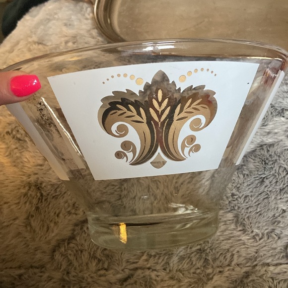 Vintage large glass bowl with small bowl hanger - Picture 2 of 15